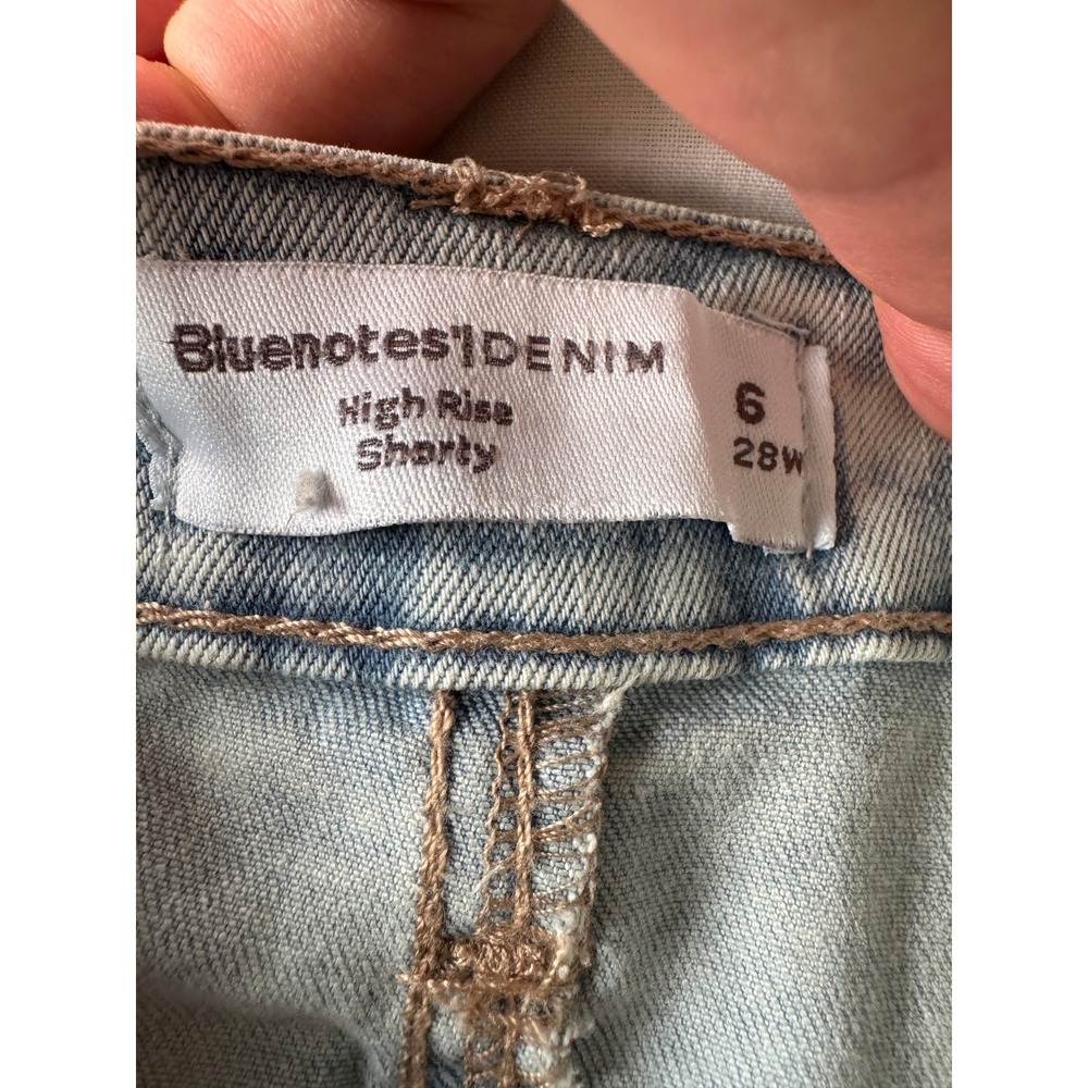 Bluenotes Womens Light Wash Distressed High Rise Shorty Shorts 6 Y2K Boho Summer - Picture 2 of 13